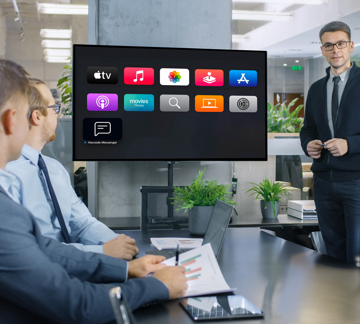 Delivering an interconnected experience for Apple devices